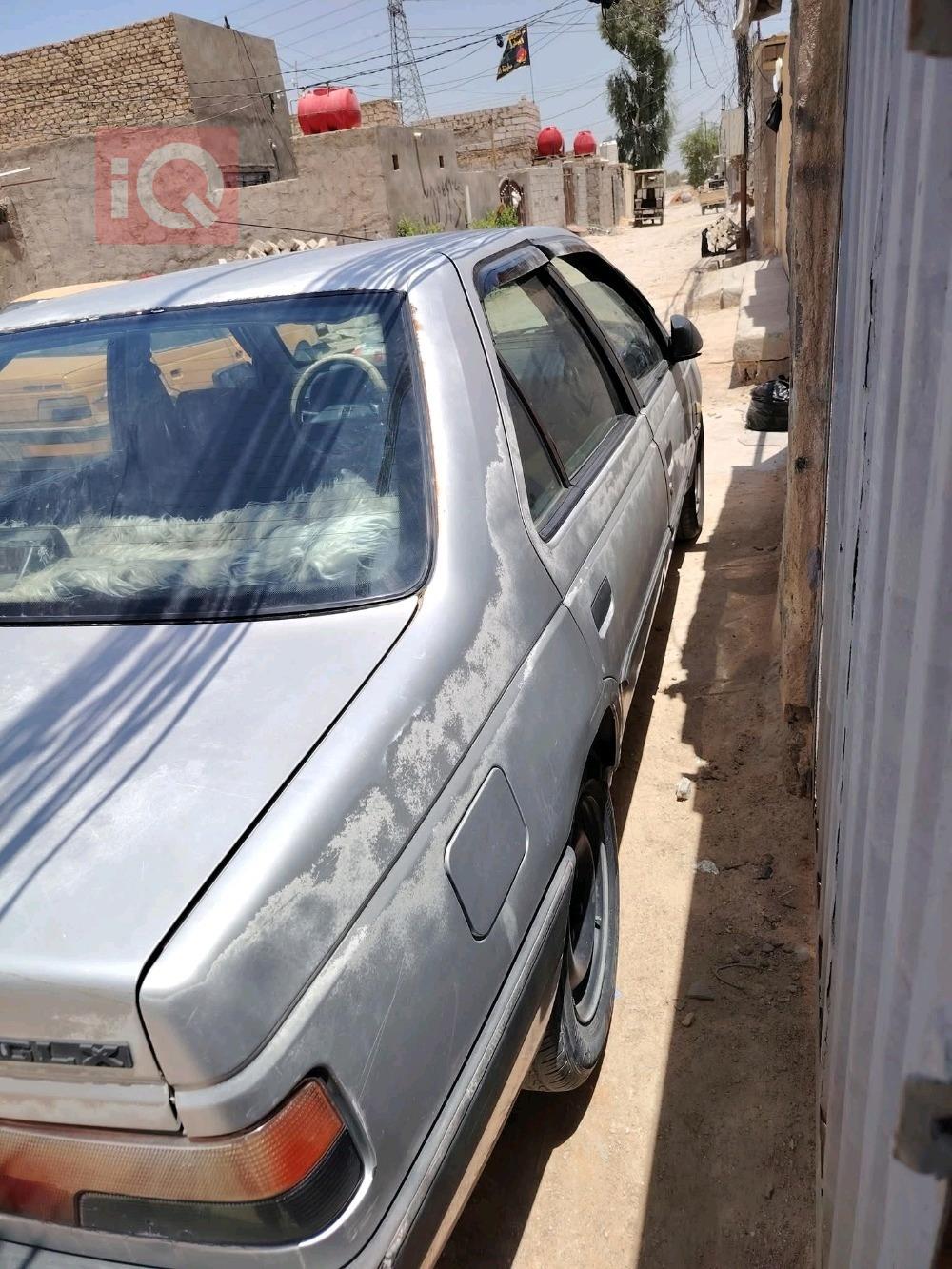 Peugeot 405